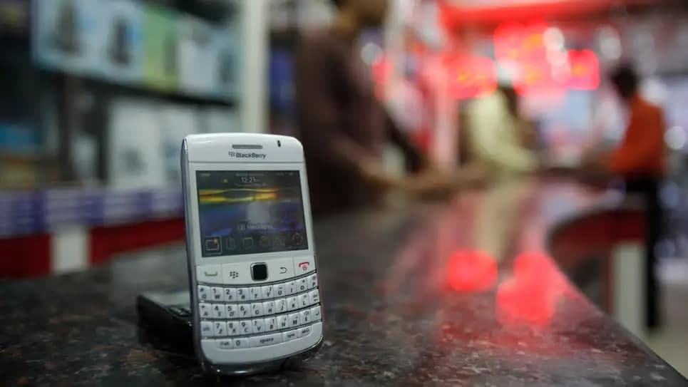 بلک بری به پشتیبانی از گوشی&zwnj;های کلاسیک خود پایان می&zwnj;دهد