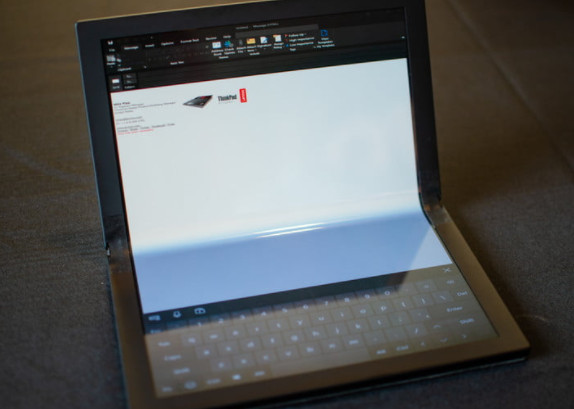 سال 2022 لپ تاپ هایی با صفحه نمایش تاشو