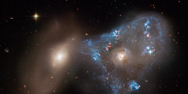 برخورد کهکشان‌ها و تشکیل مثلث فضایی