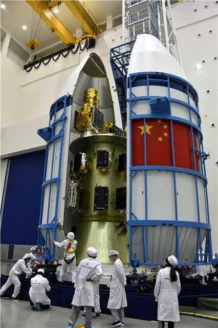 رکورد بیشترین پرتاب ماهواره در دست یک موشک چینی