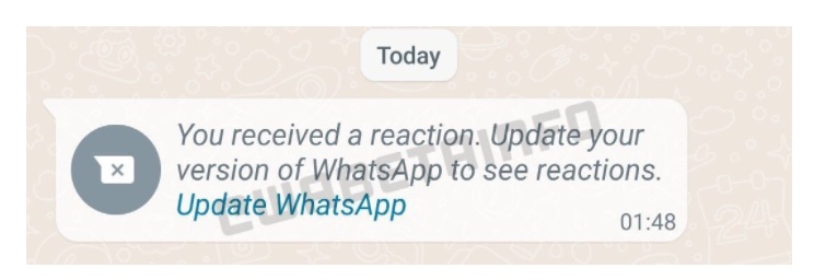 واتس‌اپ روی قابلیت واکنش به پیام‌ها با ایموجی کار می‌کند