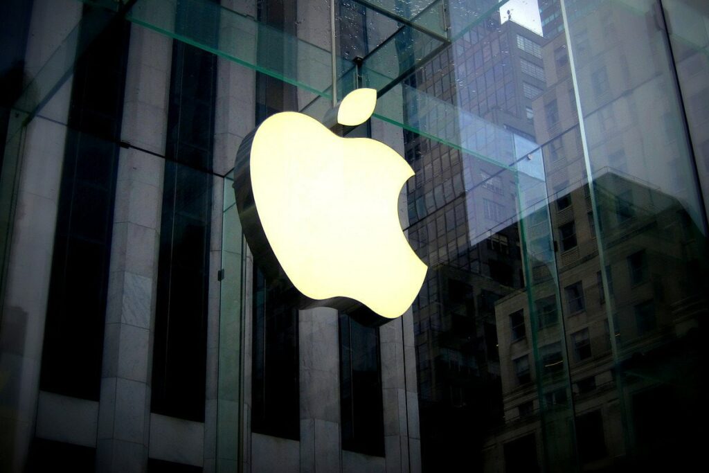 مدیر بخش یادگیری ماشینی اپل به دلیل سیاست بازگشت به دفاتر استعفا داد