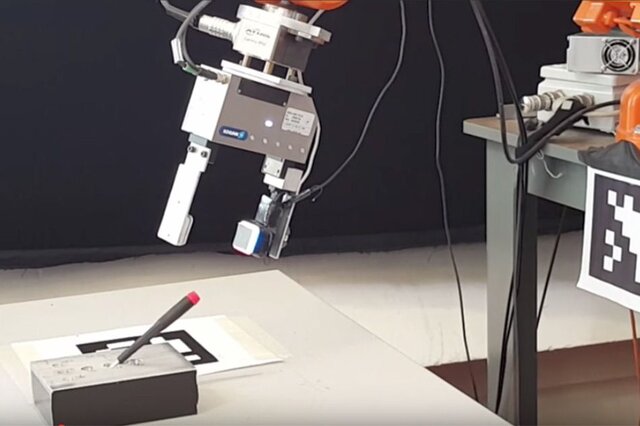 ساخت رباتی برای تمیز کردن خانه و محل کار