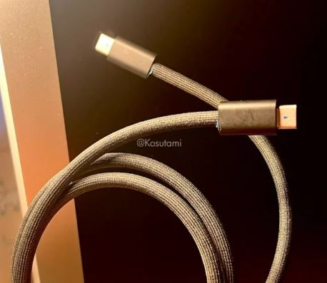 اپل احتمالاً یک کابل تاندربولت جداگانه برای مدل‌های پرو آیفون 15 عرضه می‌کند