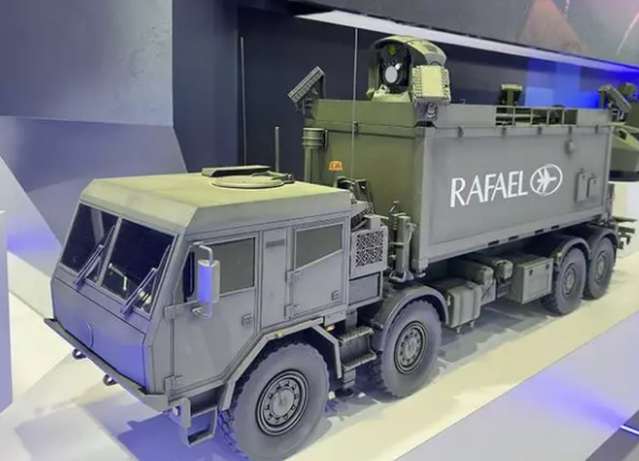 پرتو آهنین رونمایی شد؛ سامانه پدافند لیزری فرانسوی برای صهیونیست‌ها