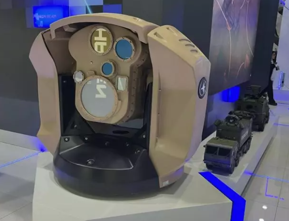 پرتو آهنین رونمایی شد؛ سامانه پدافند لیزری فرانسوی برای صهیونیست‌ها