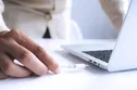 نحوه تعمیر باتری لپ تاپی که شارژ نمی شود